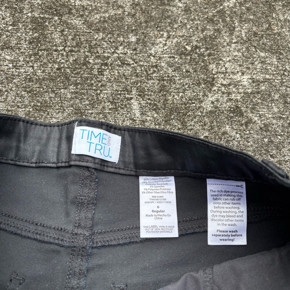 TIME AND TRU Women's Size 6 Regular Coated High-Rise Skinny Jeans -NEW - Picture 6 of 6